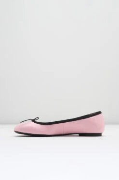Ladies Amalthea Ballet Flats -Bloch JfS1sy M