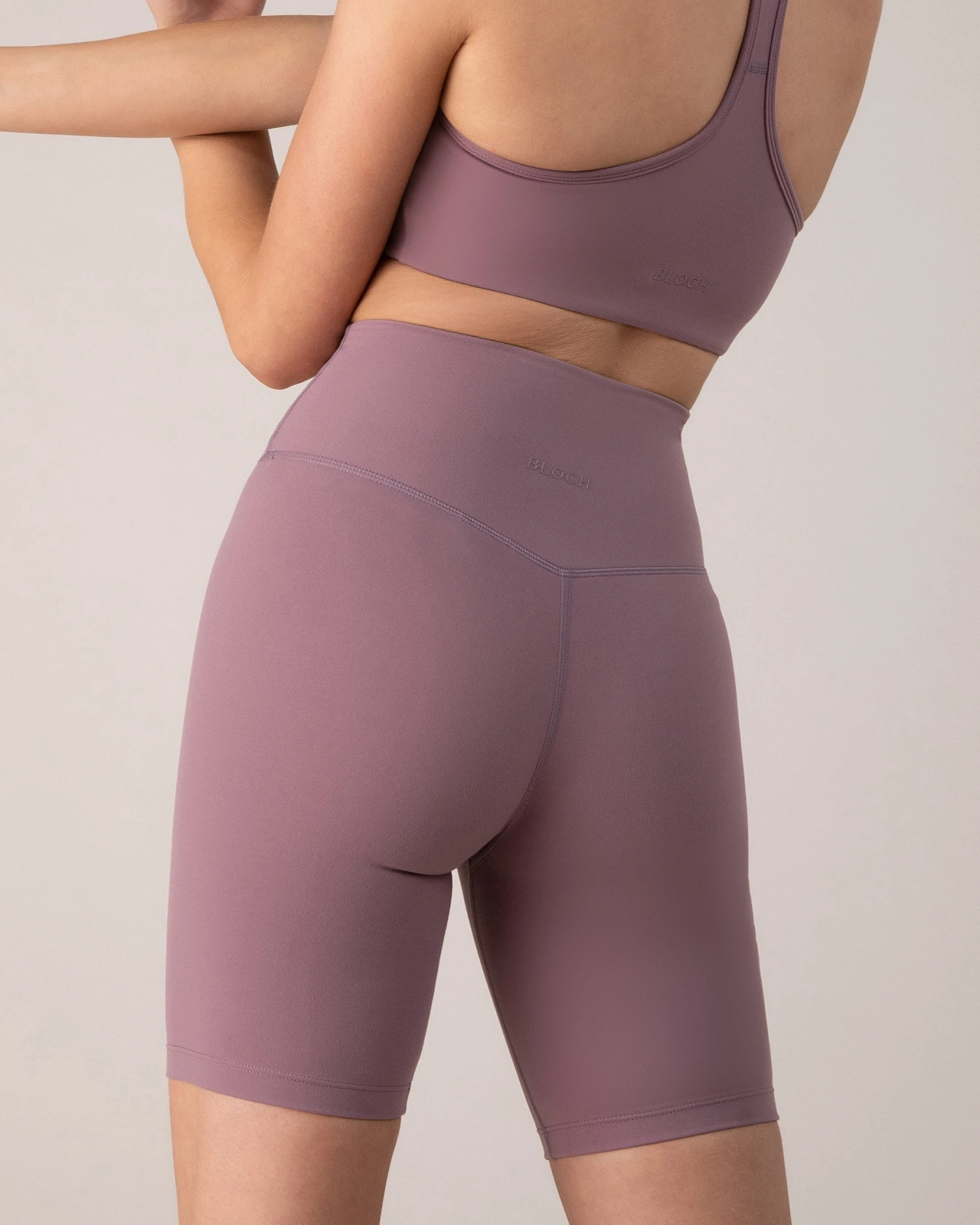 BLOCHeverhold 8 Inch Short 3 BLOCHeverhold 8 Inch Short